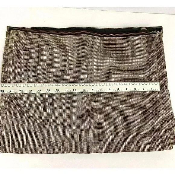 VTG Talon Zipper Portfolio Pouch 19"x14.5" - Picture 4 of 9
